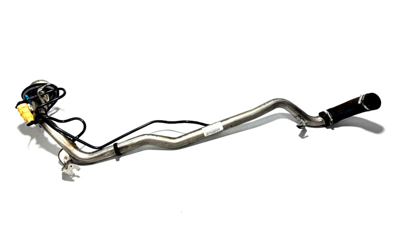 📌 2015-2020 MERCEDES GLA250 X156 FUEL TANK FILLER NECK LINE PIPE OEM