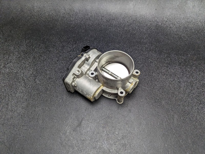 Throttle Body 3.5L 2018 Ford Explorer AT4E-9F991-FL 2013 2014 2015 2016 - 2019