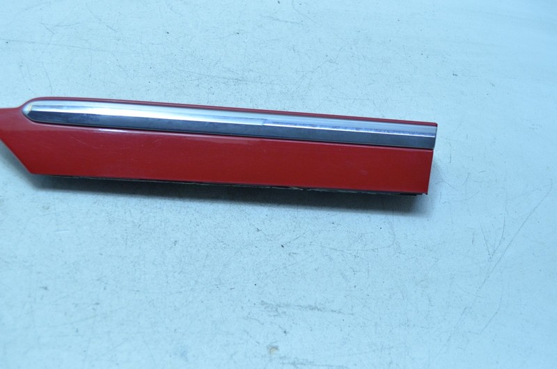 12-19 VOLKSWAGEN BEETLE REAR LEFT DRIVER SIDE EXTERIOR DOOR MOLDING TRIM OEM