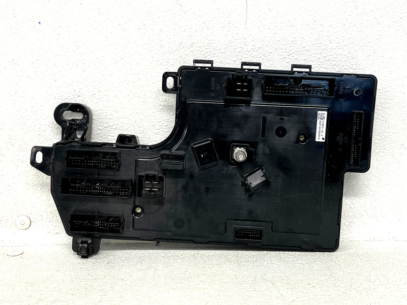 ⭐2017-2023 TESLA MODEL 3 FRONT LEFT VOLTAGE BODY CONTROL MODULE UNIT OEM LOT2616