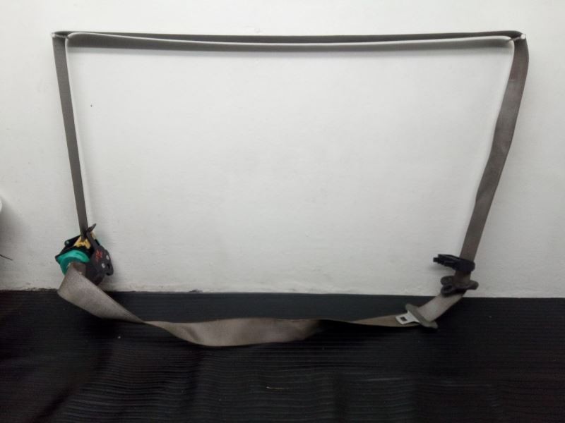 04-05 GMC Savana 2500 Van Front Left Driver Seat Belt Retractor OEM 89022227