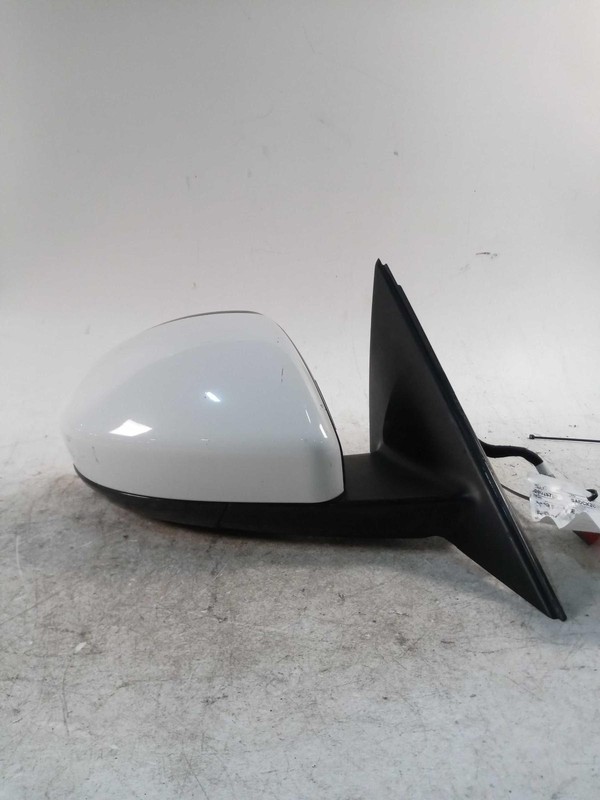 2020 Jaguar F-PACE Right Door Mirror Assembly White OEM Used 653471