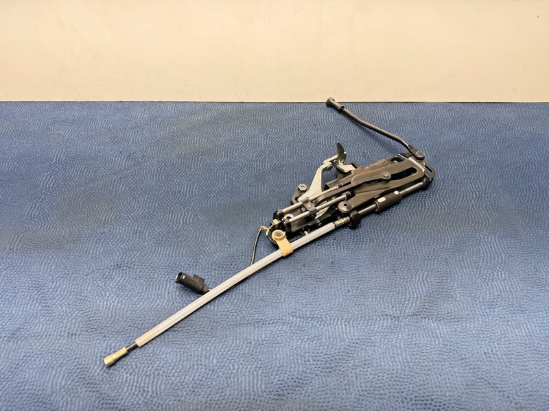 BMW E36 318 323 328 M3 Convertible Folding Overhead Latch Lock Left 54348217197