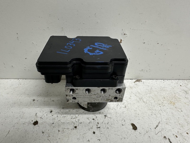 2017-2019 Kia Soul 2.0L Anti Lock Brake Pump Actuator & Modulator Oem