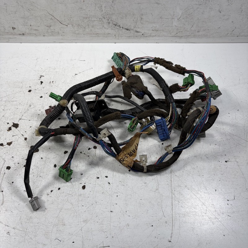96-97 Honda Accord 4D Sedan DX MT Instrument Wire Harness 32117-SV4-A80 OEM