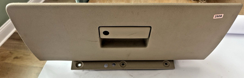 05-07 Mercury Montego Glove Box Compartment Storage Cover Door Lid Front Tan