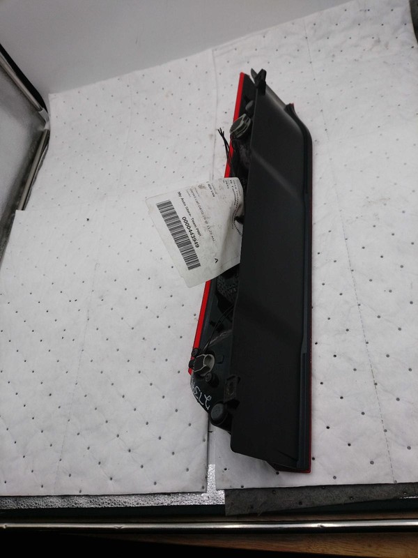 Used Right Tail Light Assembly fits: 2018 Ford Transit connect Right Grade B