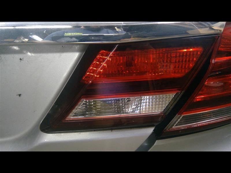 Passenger Tail Light Sedan Si Lid Mounted Fits 13-15 CIVIC 1209451