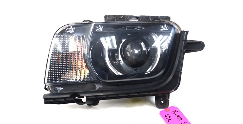 2010-2015 Chevrolet Camaro Front Left Driver Side HID Headlight 20981021 OEM
