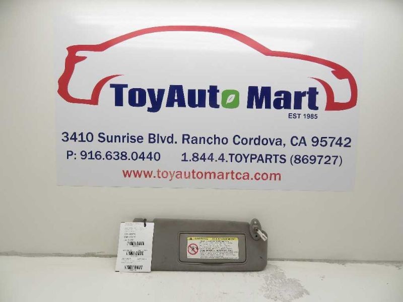 Passenger Sun Visor Illuminated Fits 01-06 LEXUS GS300 71681