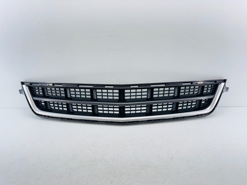 2013-2014 CADILLAC ATS LOWER FRONT BUMPER GRILLE ASSEMBLY 22787959 OEM