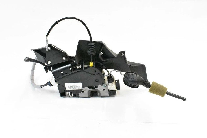 08-14 Mercedes W204 C350 C300 C250 Front Right Door Lock Latch Actuator OEM