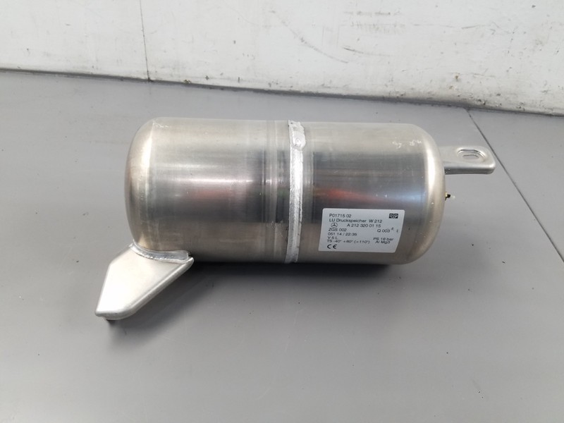 2014 Mercedes AMG E 63 S Wagon Air Suspension Tank #2078 F6