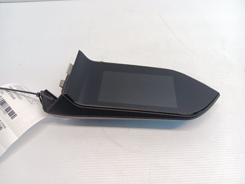 2024 2025 BMW i7 740IX G70 Rear Left Door Operating Control Screen 5B37F61