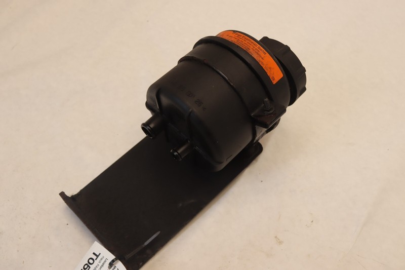 2008-2018 MACK CXU613 MP8 POWER STEERING FLUID RESERVOIR W/ BRACKET OEM