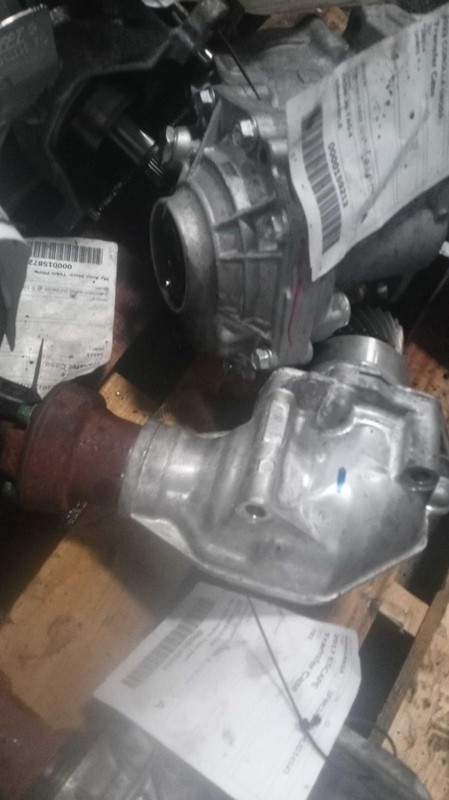 2023 Honda HR-V Transfer Case Assembly 4WD OEM Black 19,000 Miles