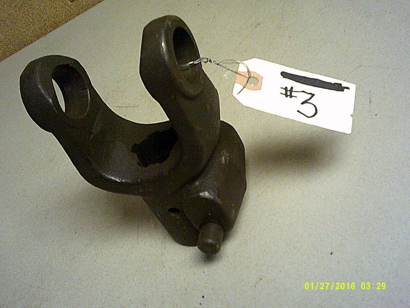 Tractor Yoke 35QD-1-1-1/8" Round Bore *FREE SHIPPING*
