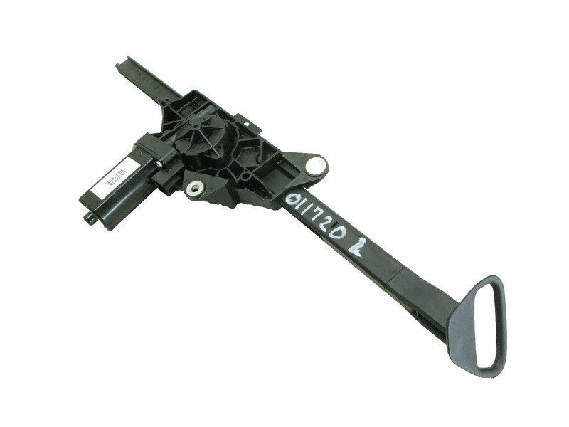 11-17 MERCEDES W207 E350 E400 E550 LEFT SEAT BELT RETRACTOR GUIDE MOTOR 011720