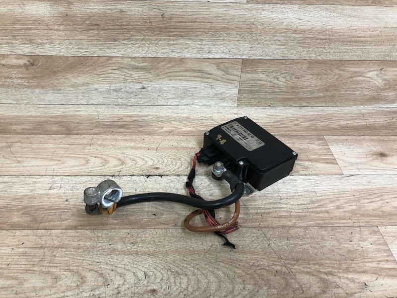 MERCEDES BENZ OEM W211 E320 E350 E500 REAR TRUNK BATTERY LOAD MODULE 2003-2009