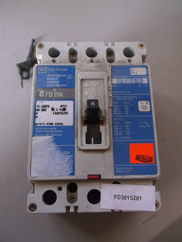 Cutler Hammer Westinghouse FD3015Z01 15A 3-Pole Circuit Breaker *FREE SHIPPING*