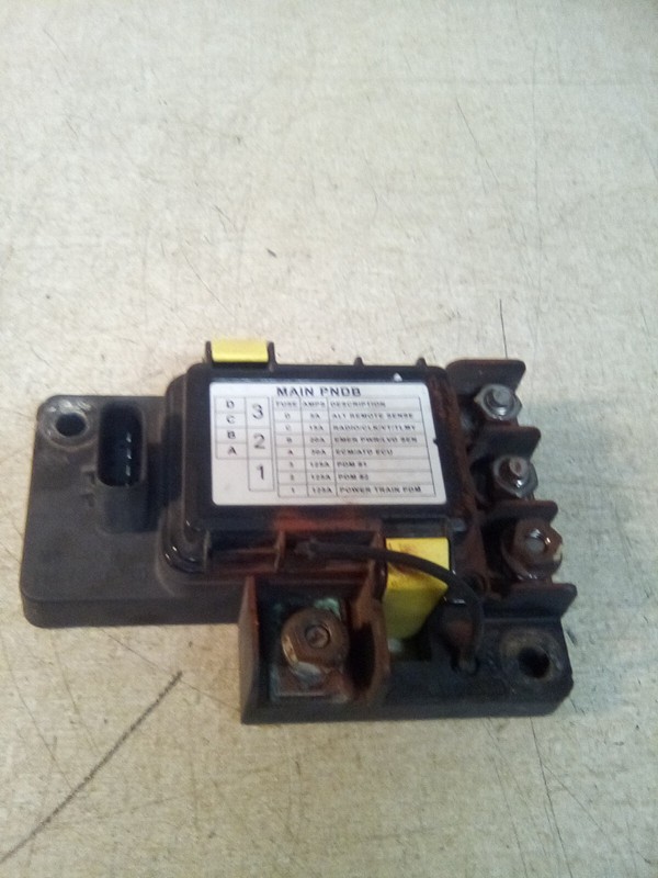Freightliner Littelfuse A06-72138-013 Main PNDB Junction Box