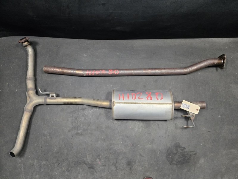 Center Exhaust Pipe w/ Resonator 2019 Honda CR-V 18307-TLB-A54 2017 2018