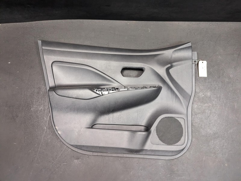 Front Left Door Trim Panel 2020 Nissan Versa S 80901-5EF0A 2021 2022 X