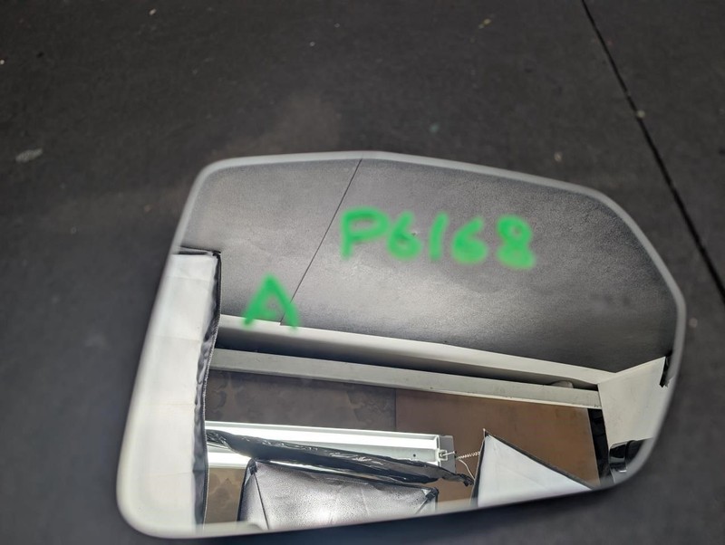 Front Left Door Mirror Glass 2023 Cadillac XT6 2020 2021 2022 2024 2025