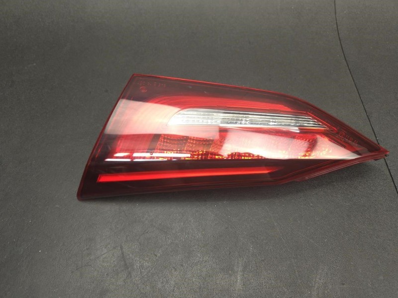Right Inner Tail Light LED 2020 Infiniti Q50 26550-6HH3A 2018 2019 2021 - 2024