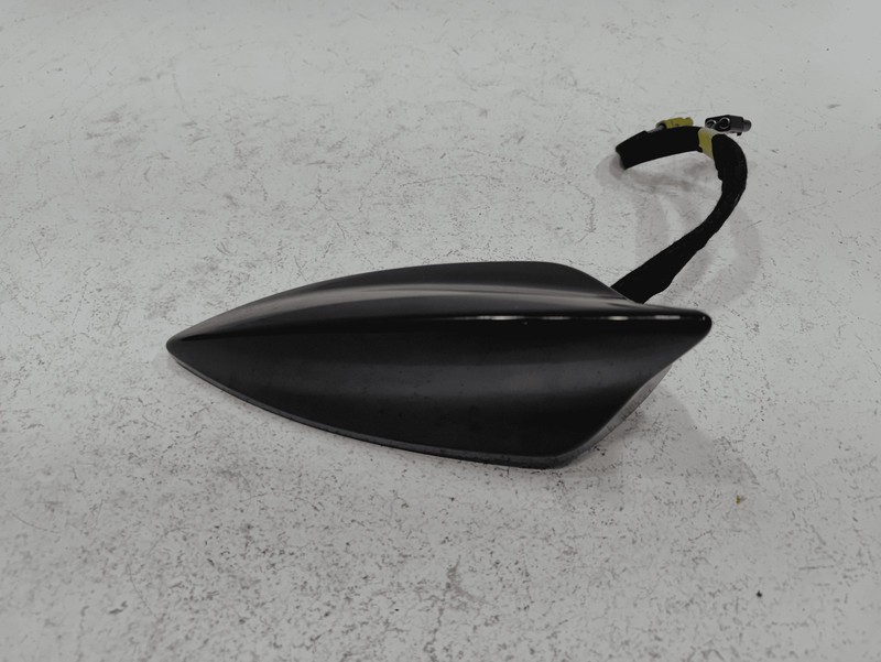 2024-2025 Buick Envista Rear Roof Shark Fi Antenna OEM