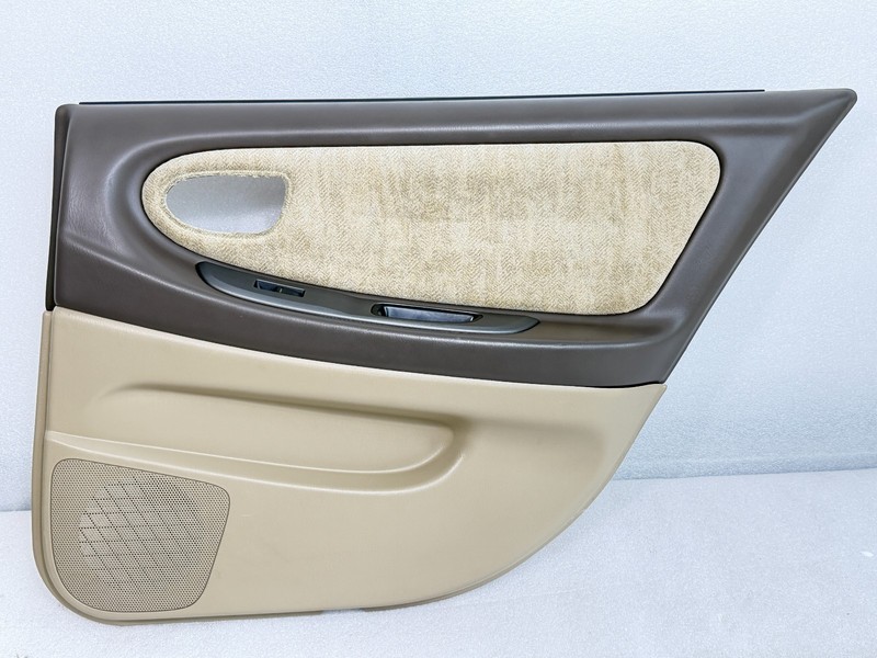 2000 NISSAN MAXIMA DOOR PANEL RIGHT REAR OEM #019
