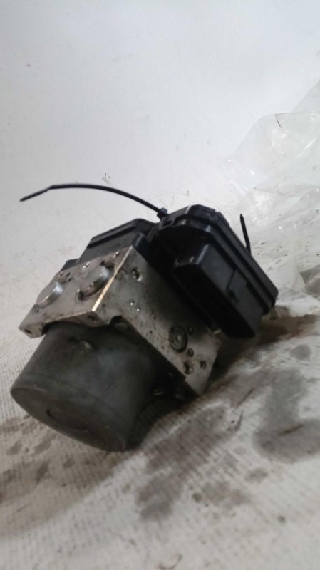 2016 Toyota RAV4 ABS Pump and Motor Assembly OEM 440500R330 120K Miles