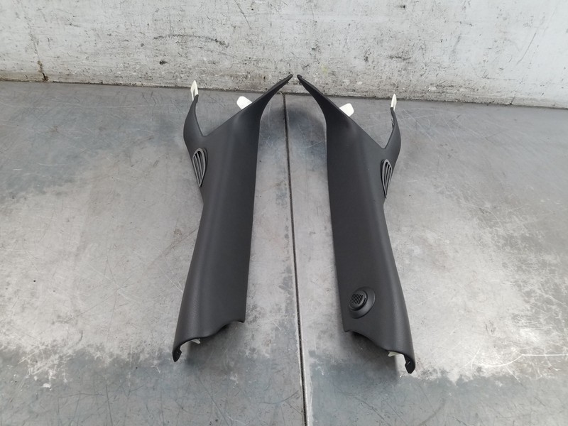 2008 Chevy Corvette C6 Vert A Pillar Trim Panels #7050 P5