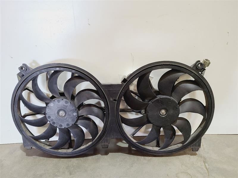 Radiator Fan Motor Fan Assembly Sedan 4 Cylinder Fits 16-18 ALTIMA 561700