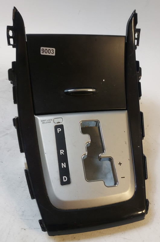 2011-13 Hyundai Elantra A/T Shifter Selector Center Console Cubby Trim Bezel OEM