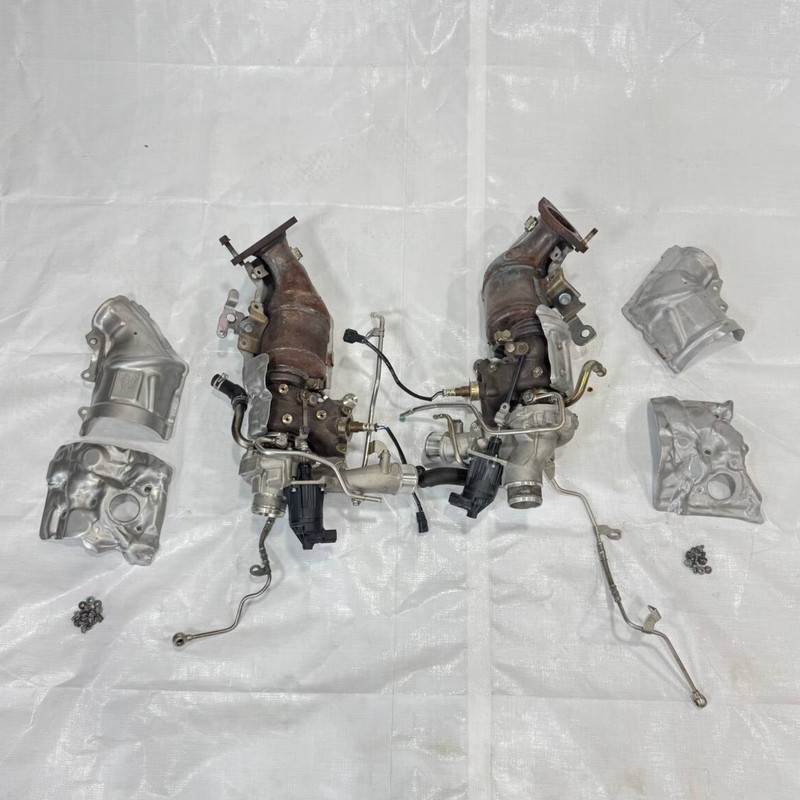 INFINITI Q50 Q60 2016-2020 TURBOS & MUFFLER EXHAUST MANIFOLD 3.0 VR30DDTT OEM