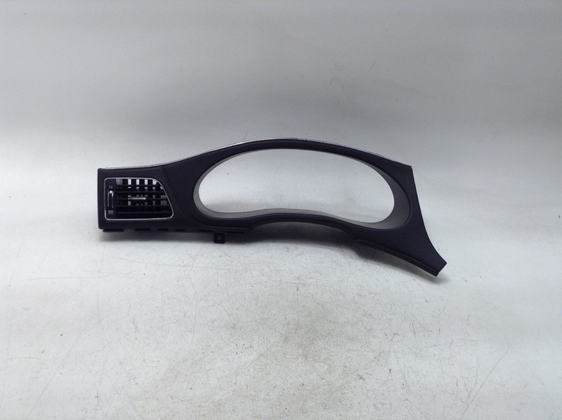 09-14 HYUNDAI GENESIS FRONT DASH SPEEDOMETER BEZEL TRIM W VENT OEM
