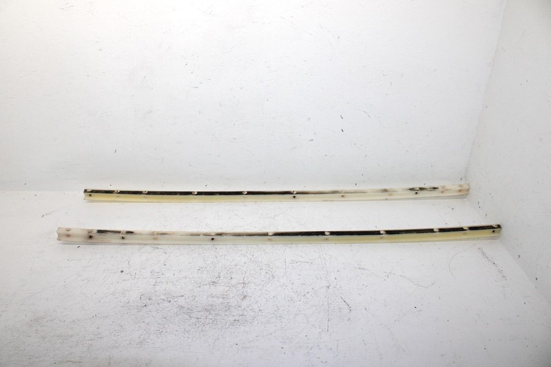 1989 Yamaha Phazer Oem Frame Slide Rail Pair 83V-21910-01-00 SY13