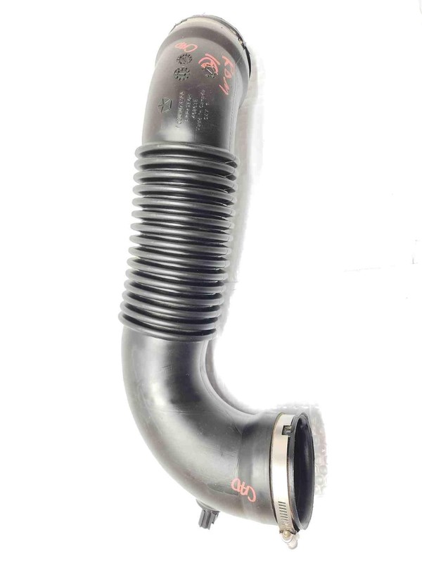 2016 Ram 1500 5.7L Air Cleaner Intake Tube Hose OEM 68090732AA