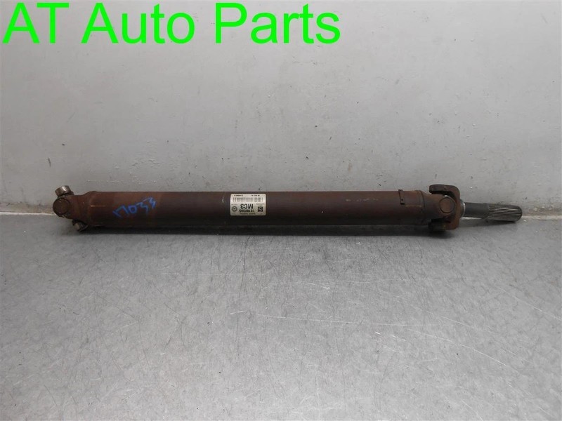 00-06 Chevy Silverado Suburban Tahoe Sierra Yukon Front Drive Shaft OEM 15182095