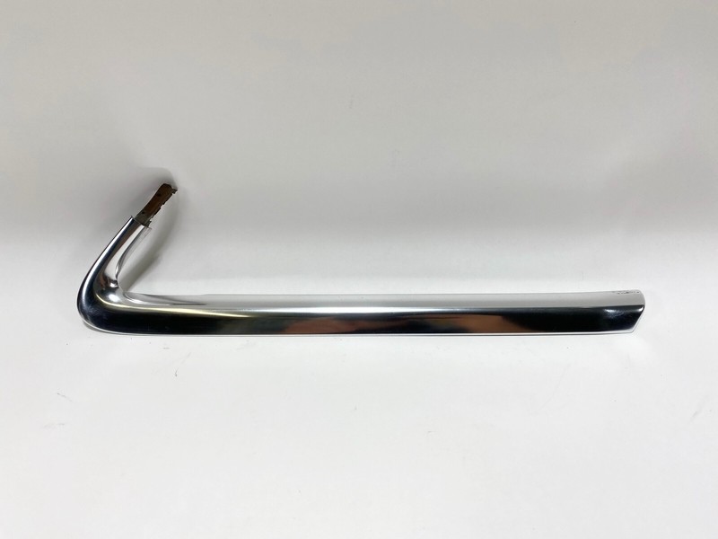 15-18 AUDI Q3 REAR RIGHT RH PASSENGER SIDE QUARTER GLASS BELT REVEAL MOLDING OEM