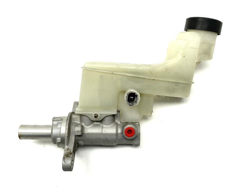 Brake Master Cylinder With Stability Control Fits 2007-2011 Toyota Camry 68307