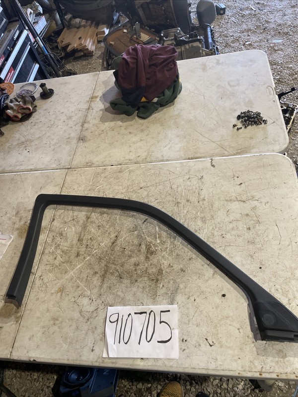 95-00 Lexus UCF20 LS400 Front Left Driver Door Window Inner Frame Molding OEM