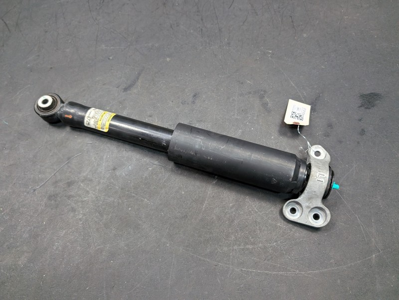 Rear Left Shock Absorber 2019 Chevrolet Camaro 84084725 2016 2017 2018 - 2024