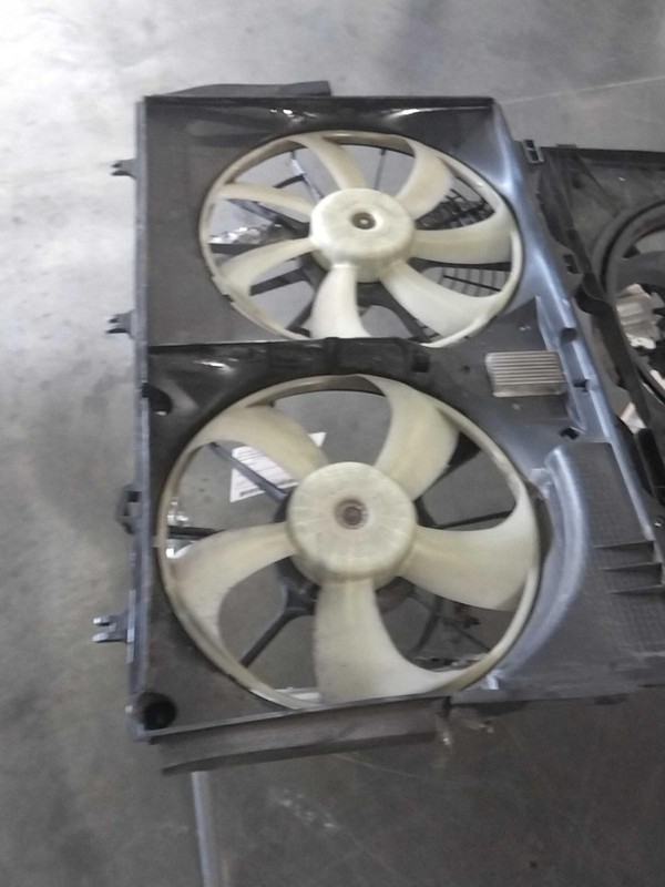 2018 Toyota Sienna Engine Cooling Fan Motor OEM 163610P180 Brown 123K Miles