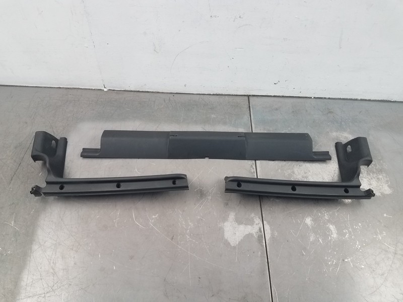 2004 Jeep Wrangler TJ Rubicon Windshield Frame Interior Trim Panels #7299 G4