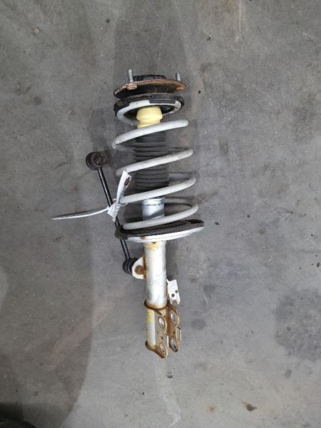 Passenger Strut Rear Thru 5/04 Fits 04 LEXUS ES330 264292
