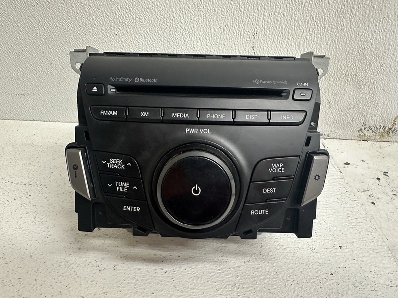 2012-2013 Hyundai Azera Radio Stereo 2 DIN Disc CD Player