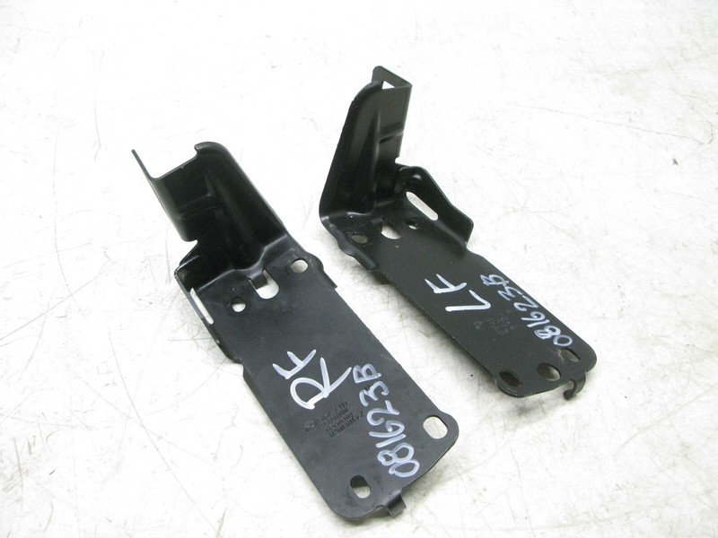 07-13 BMW E90 E92 328i 3.0 128i 13-15 x1 RADIATOR BRACKET LEFT RIGHT OEM 081623B