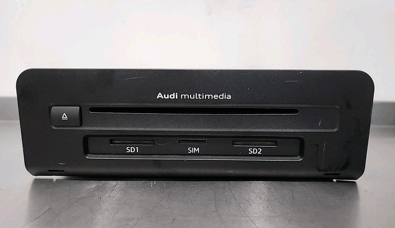 8W0035880A AUDI A4 S4 MMI Multimedia Control Unit Radio CD DVD Player OE 17 - 19